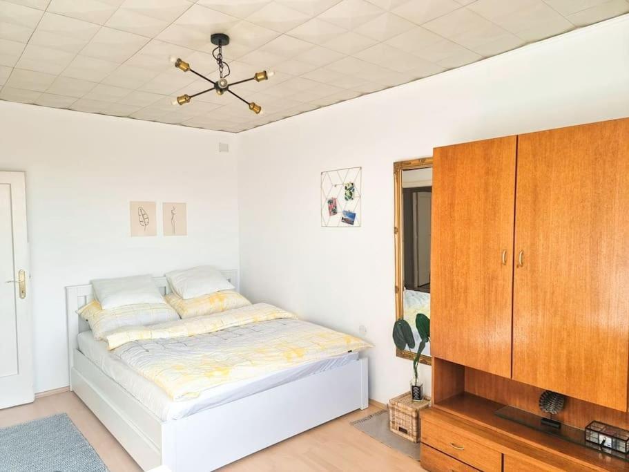 Best Rated Central Apartment Vienna - Ac, Wifi, 24H7Days Self Check-In, Board Games, Netflix Exterior photo